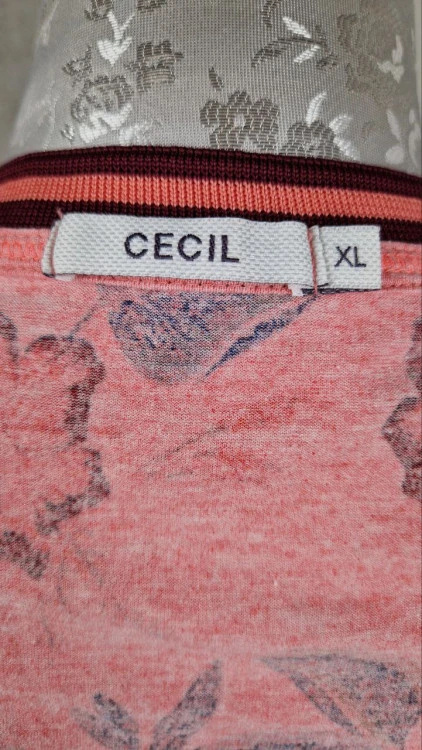 Bluza de dama cu motive florale Cecil