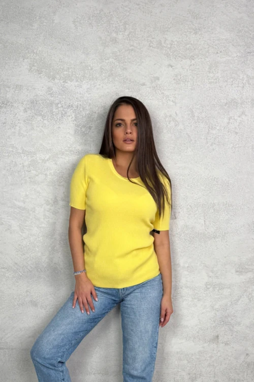 Γυναικεία κοντομάνικη μπλούζα