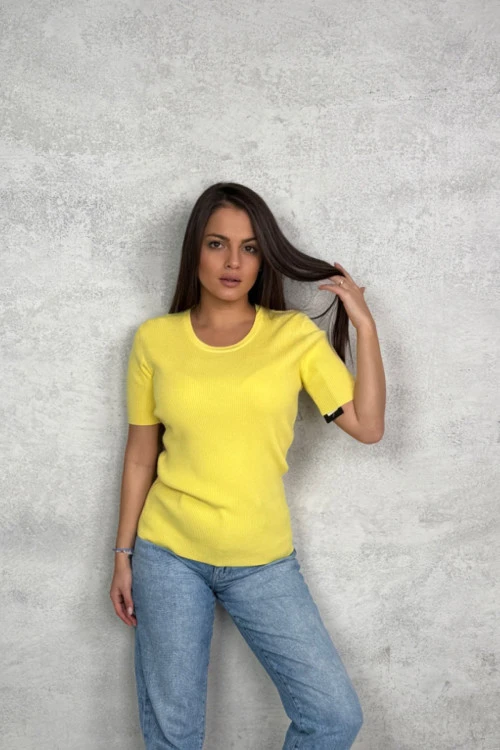 Γυναικεία κοντομάνικη μπλούζα