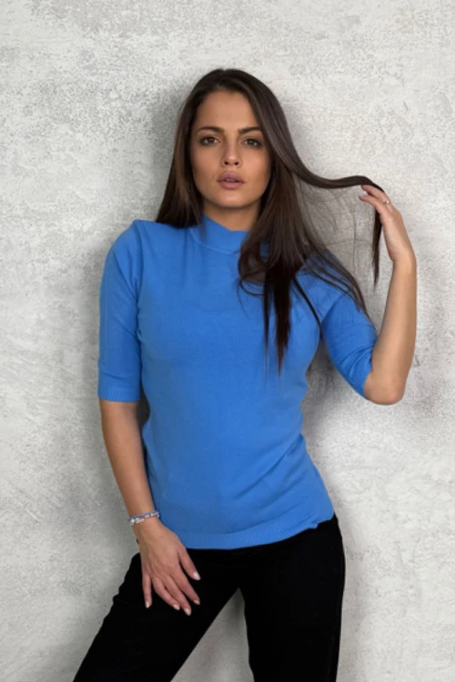 Ženska bluza sa kratkim rukavima i polo kragnom