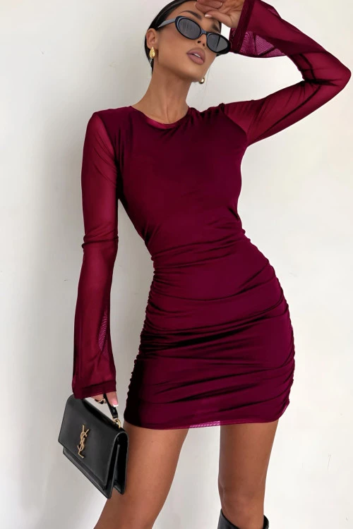 Ženska haljina sa zapečaćenim rukavima