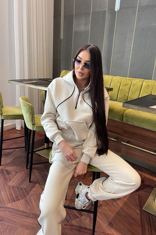 Γυναικείο  καπιτονέ σετ