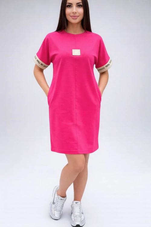 Γυναικείο φόρεμα με κοντά μανίκια