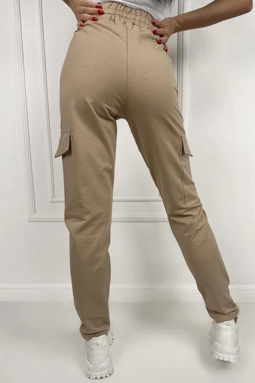 Pantaloni de sport cu buzunare pentru femei
