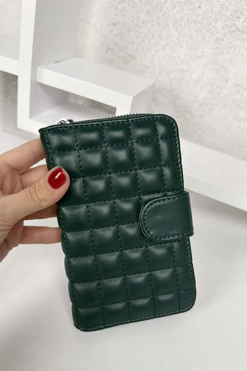 Γυναικείο πορτοφόλι με φερμουάρ και κουμπί tic-tac
