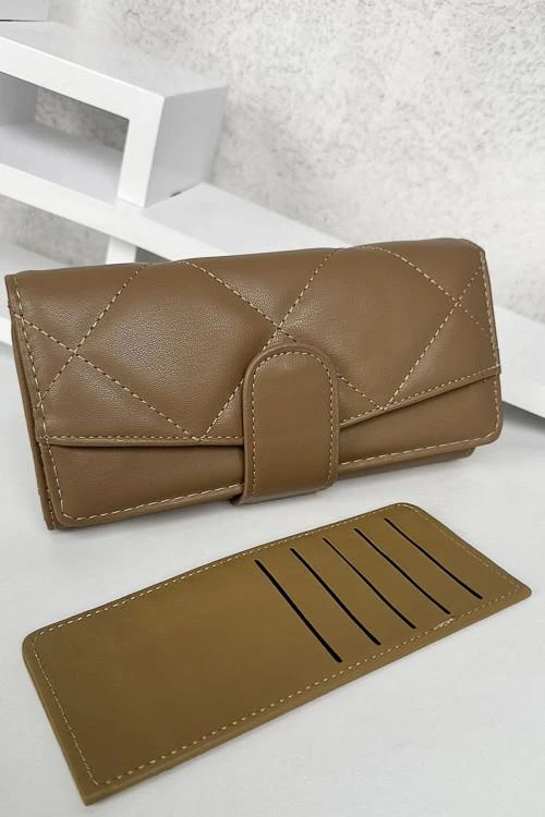 Dámská peněženka s tic-tac knoflíkem