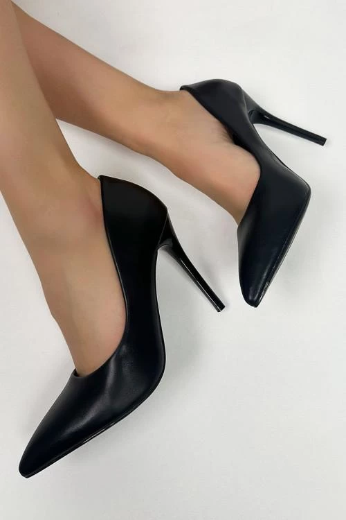 Women's elegant high heel shoes