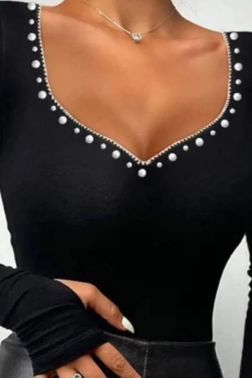 Ladies blouse s v-shape neckline