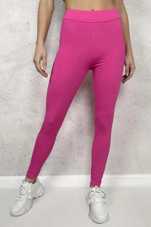 Women's leggings with a gathered seam