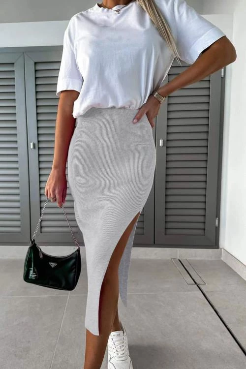Dámska sukňa s vysokým pásom