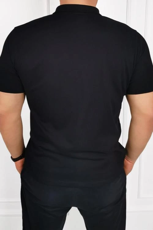 Ανδρική μπλούζα με κοντό μανίκι και τρία κουμπιά