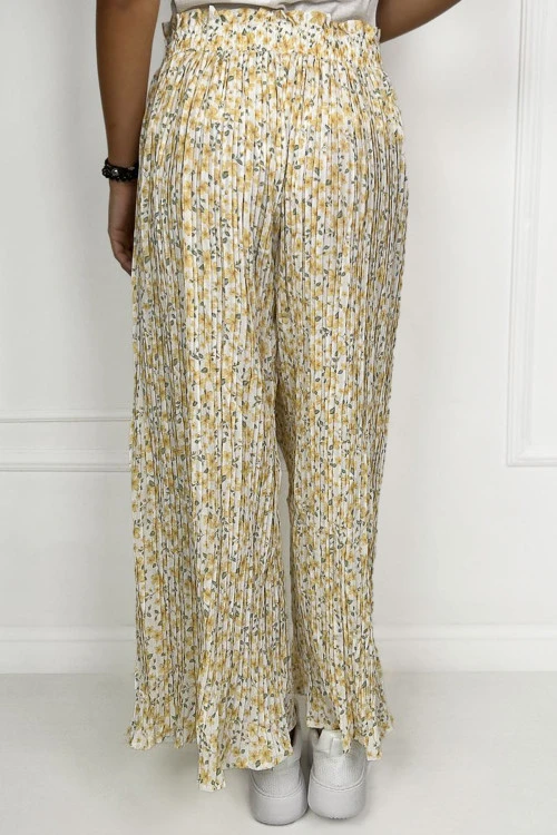 Women's trousers with a floral pattern and pleats
