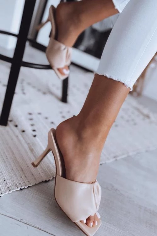 Papuci eleganti cu toc pentru femei