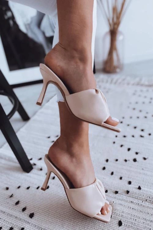 Elegantni sandali in natikači