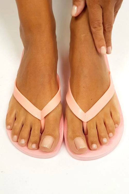 Womens flip-flops