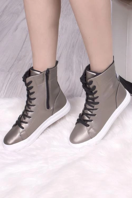 Női fűzős, magas tornacipő