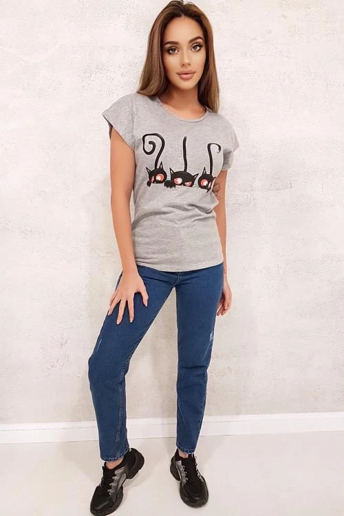 Bluze si topuri cu mâneci scurte