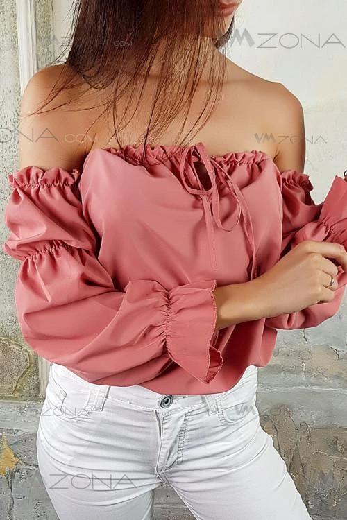Bluza de dama cu umerii goi