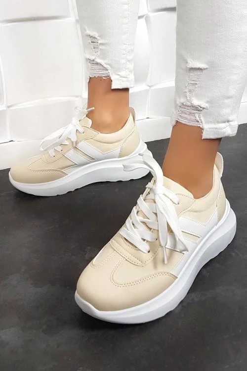 Adidasi de dama cu sireturi