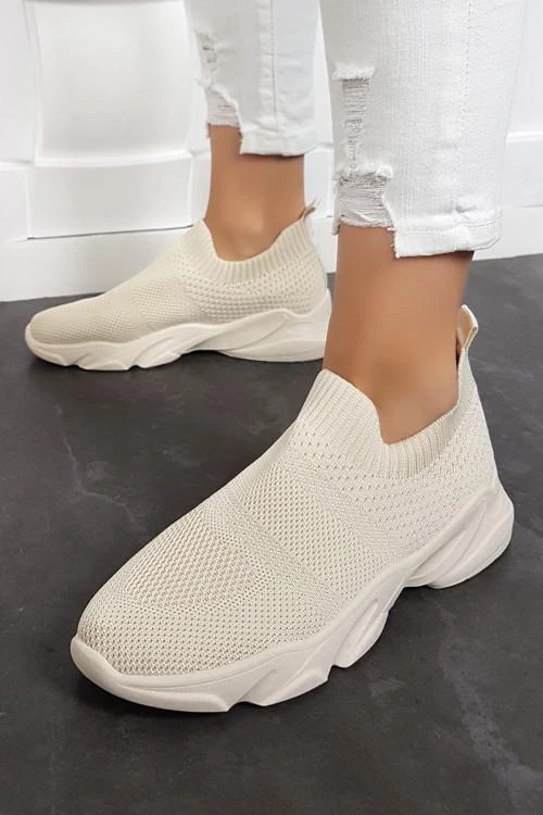 Adidasi pentru femei din textil