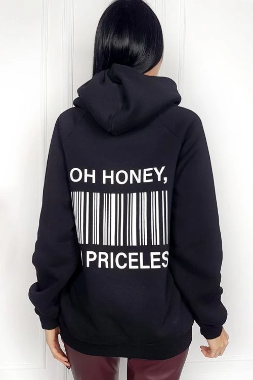 Sports tops and sweatshirts