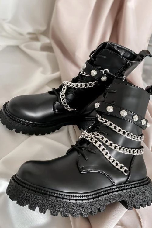 Botine de dama cu sireturi