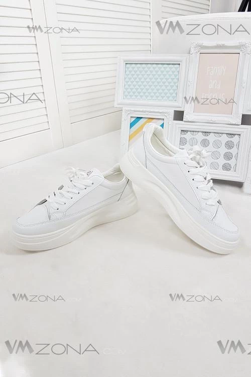 Γυναικεία αθλητικά μποτάκια 